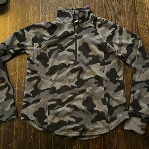 Women’s Old Navy Active Camo 1/4 Zip Jacket